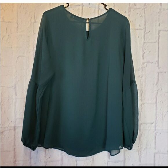 APT. 9 Evergreen Flowy Lightweight Blouse Career Events Holidays 1X - Picture 7 of 9